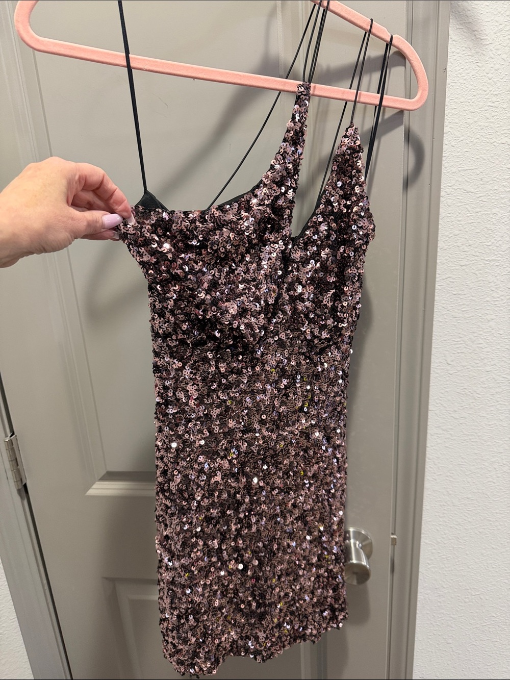 ASTR The Label Stretch Sequin Cutout Asymmetric Party Mini Dress Rose Pink S - Picture 2 of 10